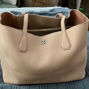 Tory Burch pale pink tote. Perry tote leather.